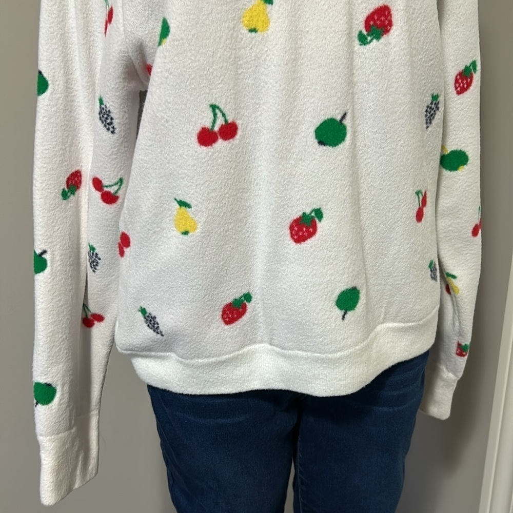 Hvn Diana Sweater White Fruit Print Cherries Crewneck Heavyweight Sz Xl New — image 7 of 8